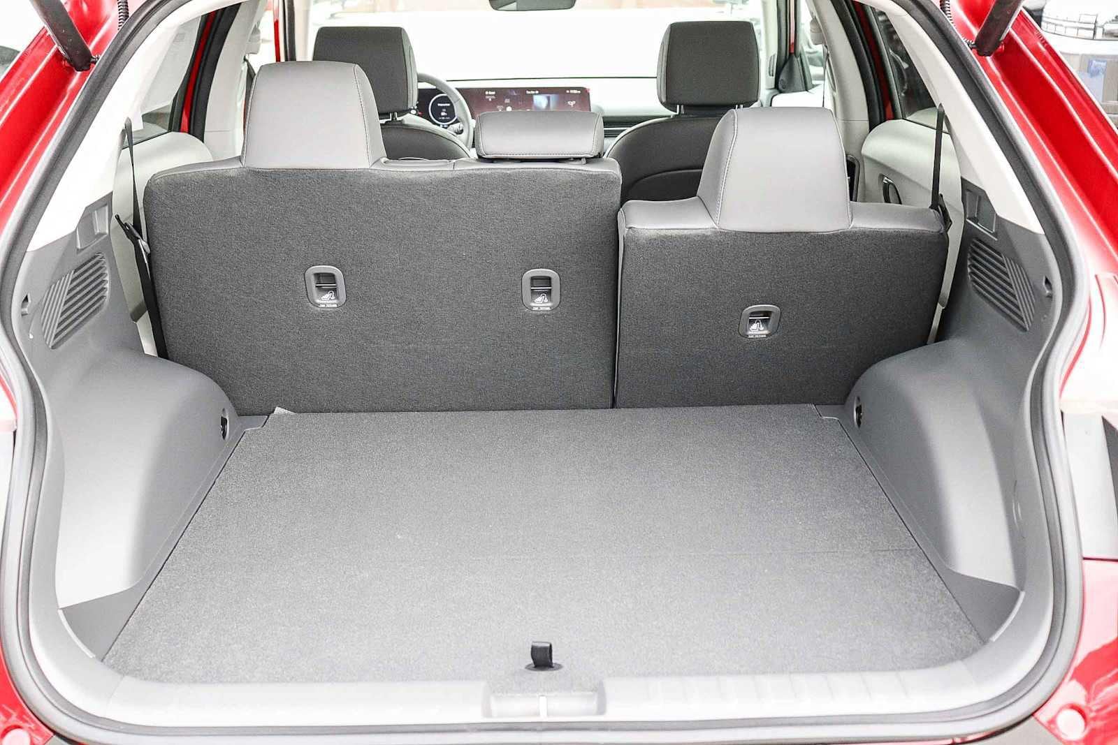 Thumbnail: 2026 Hyundai Ioniq 5 - 13