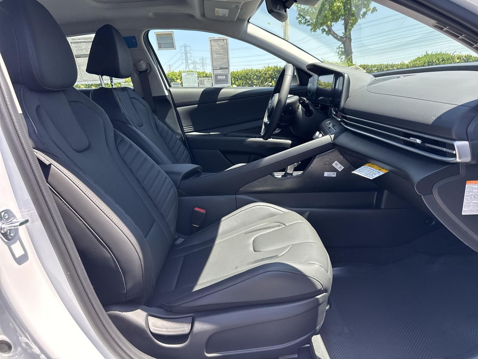 Thumbnail: 2025 Hyundai Elantra - 38