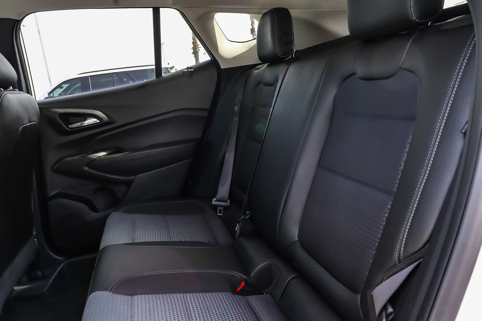 Thumbnail: 2024 Chevrolet Trax - 20