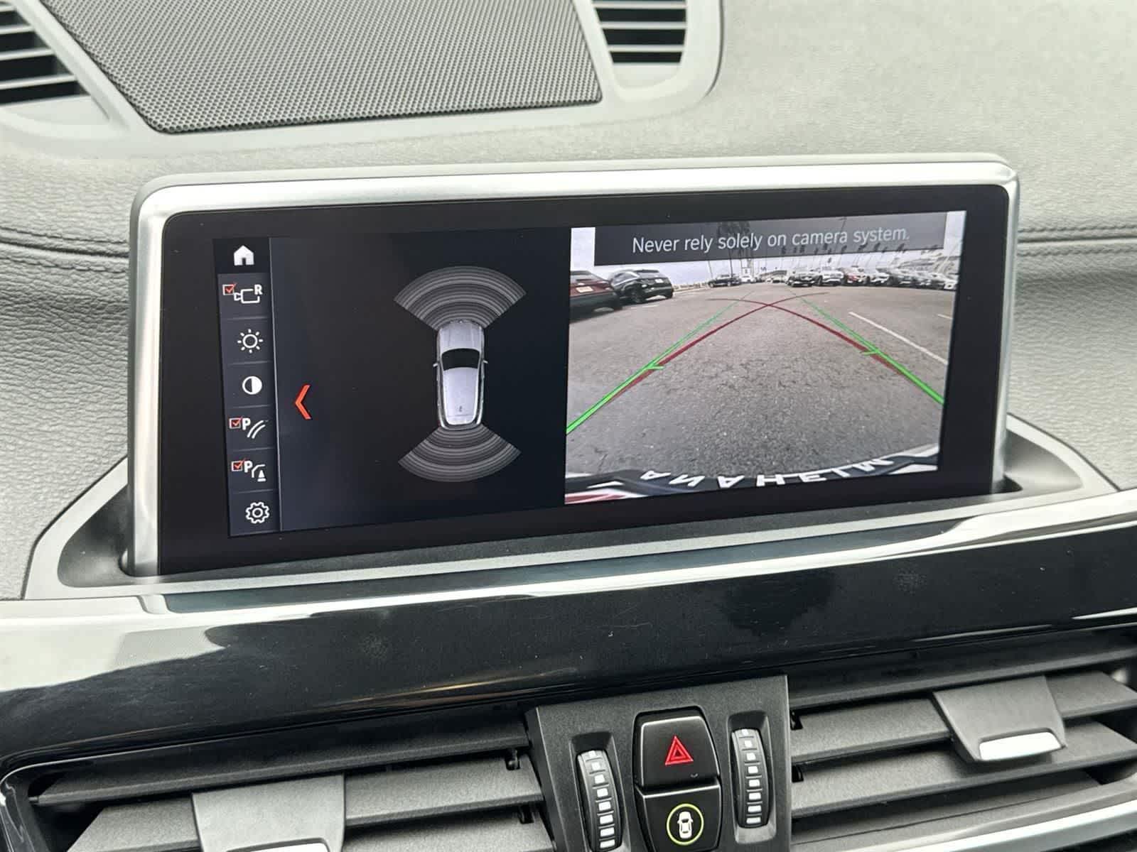 Thumbnail: 2022 BMW X2 - 16