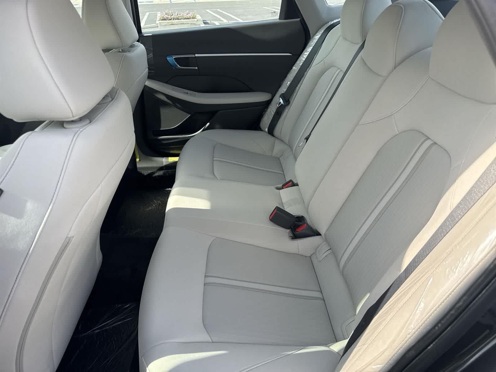 Thumbnail: 2025 Hyundai Sonata - 24