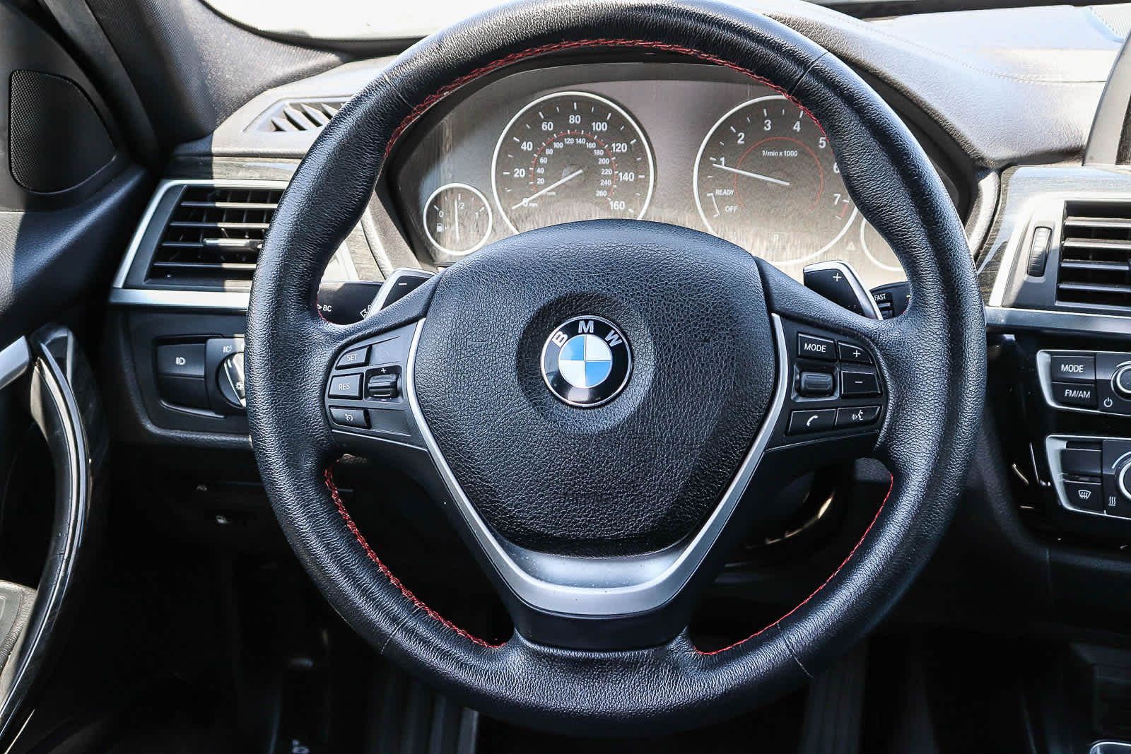 Thumbnail: 2018 BMW 3 Series - 19