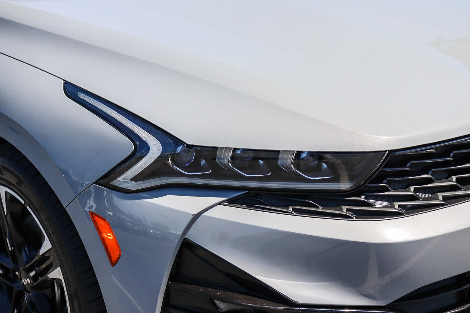 Thumbnail: 2023 Kia K5 - 4