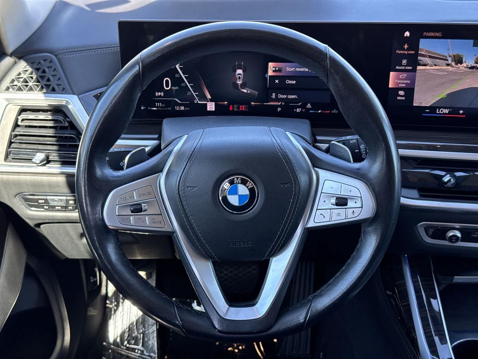 Thumbnail: 2023 BMW X7 - 10