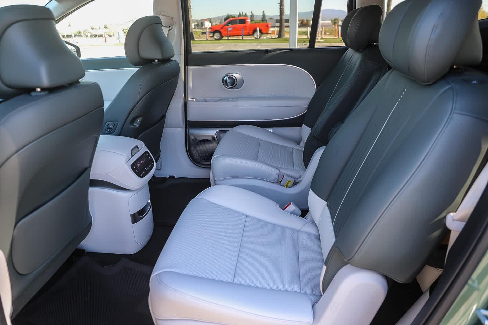 Thumbnail: 2026 Hyundai Ioniq - 21