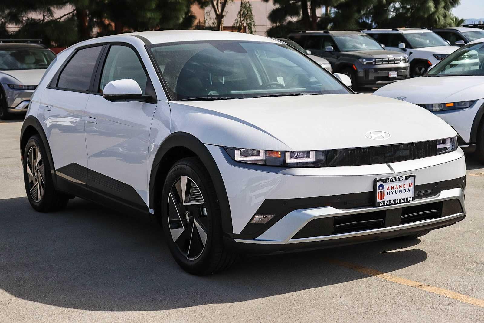 Thumbnail: 2026 Hyundai Ioniq 5 - 3