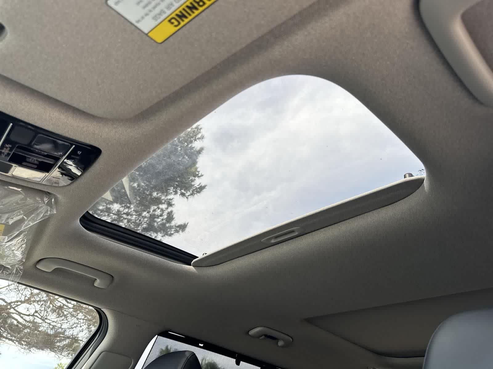 Thumbnail: 2025 Hyundai Santa Fe - 7