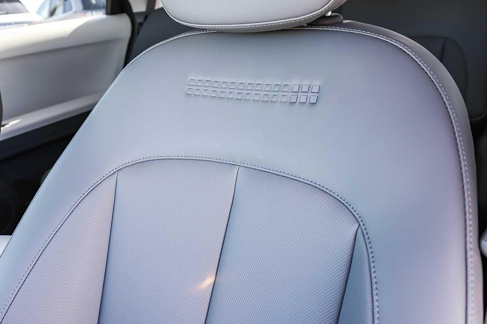 Thumbnail: 2026 Hyundai Ioniq 5 - 29