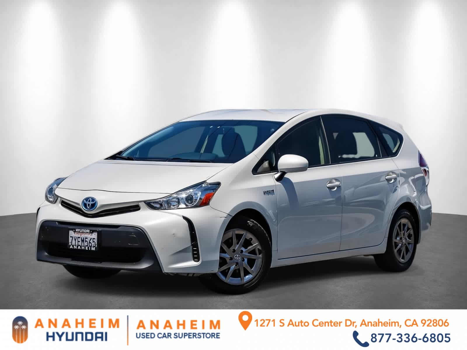 2017 Toyota Prius v Two -
                  Anaheim, CA