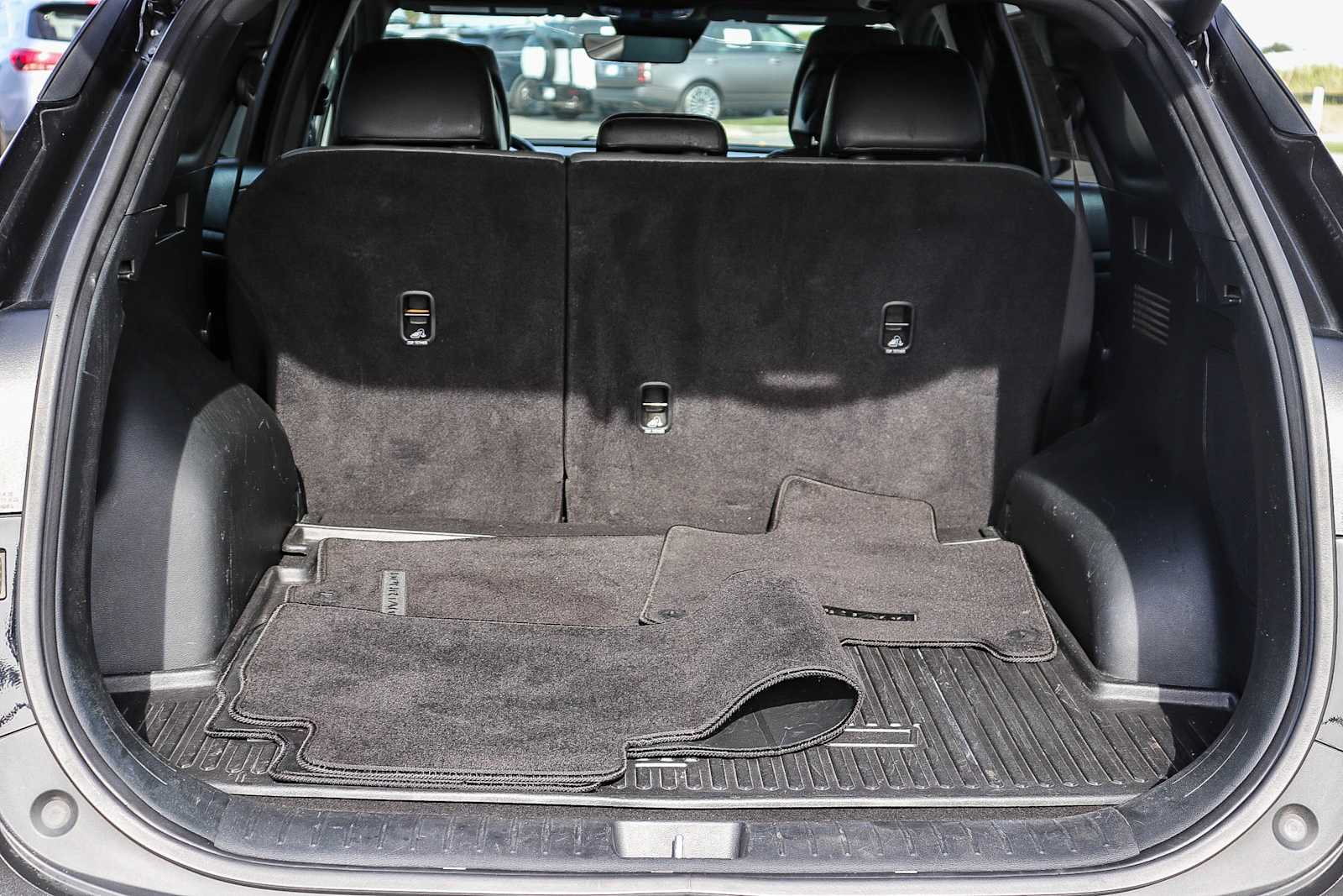 Thumbnail: 2023 Kia Sportage - 20