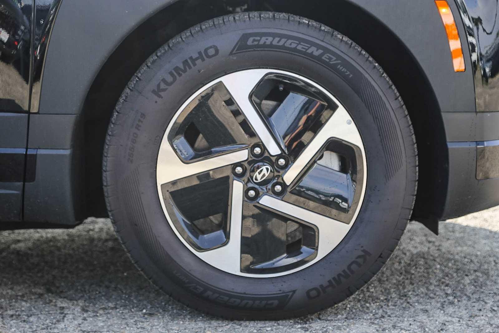 2026 Hyundai IONIQ 9 SE - Photo 9