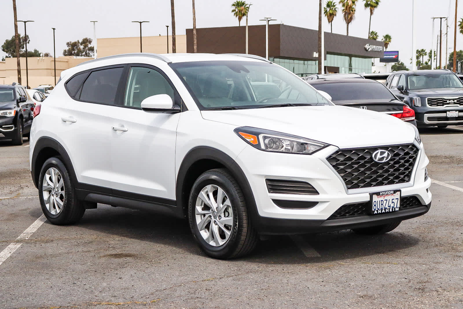 2021 Hyundai Tucson Value photo 2