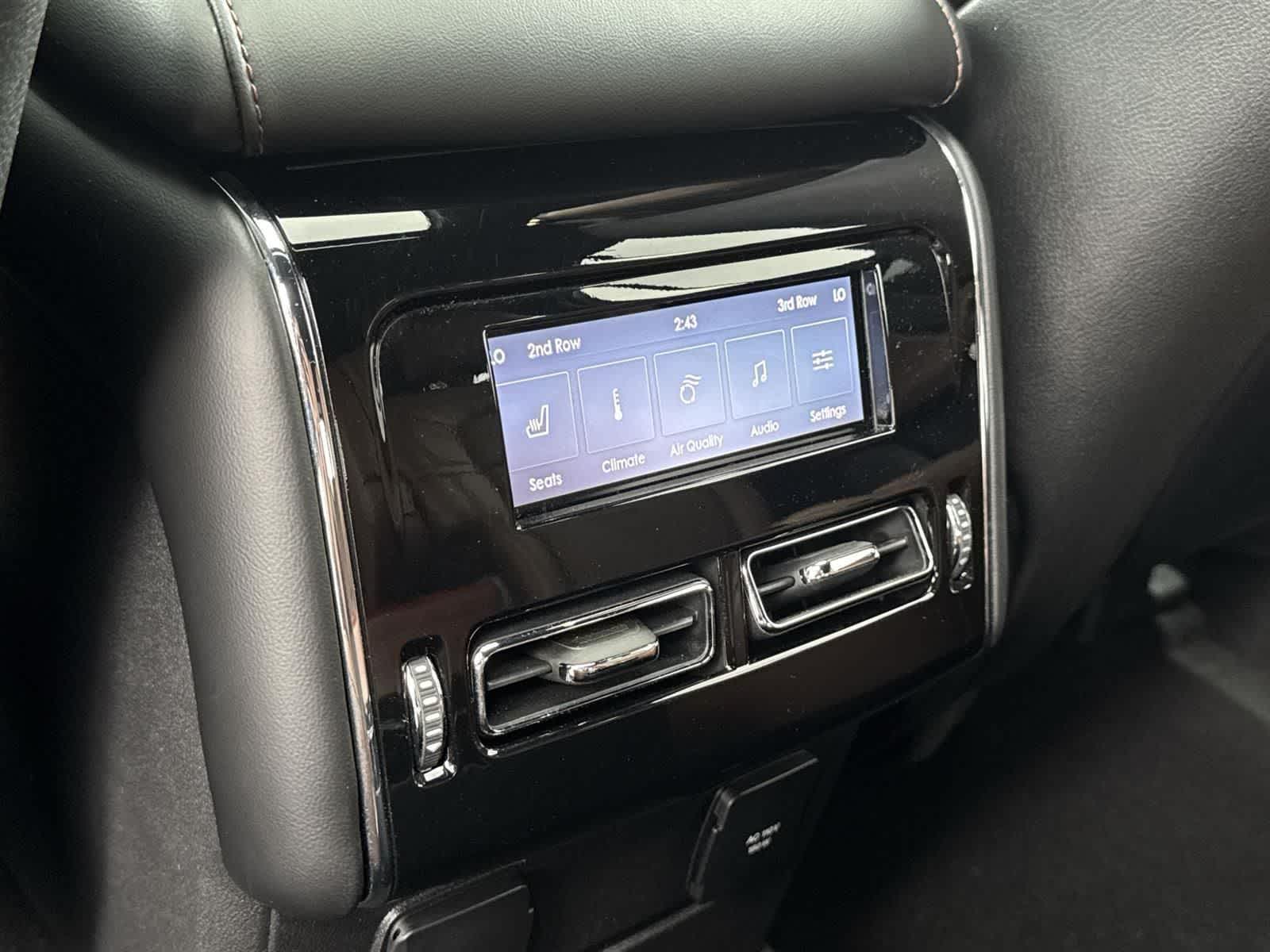 Thumbnail: 2023 Lincoln Aviator - 35