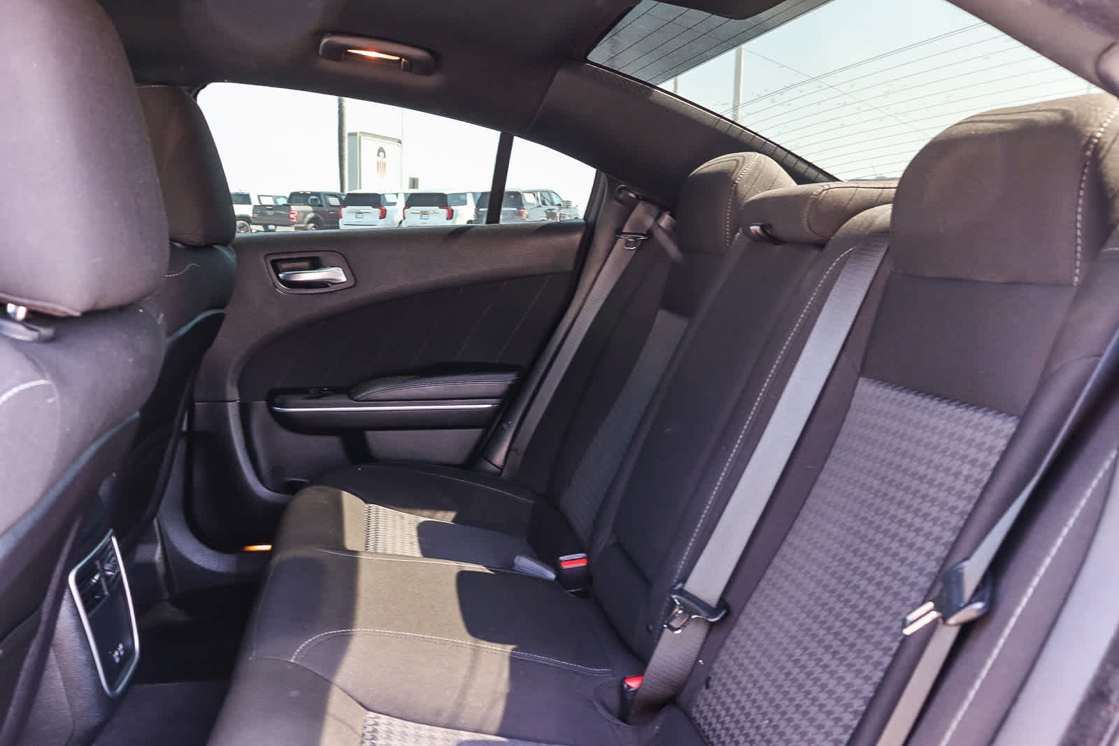 Thumbnail: 2021 Dodge Charger - 23