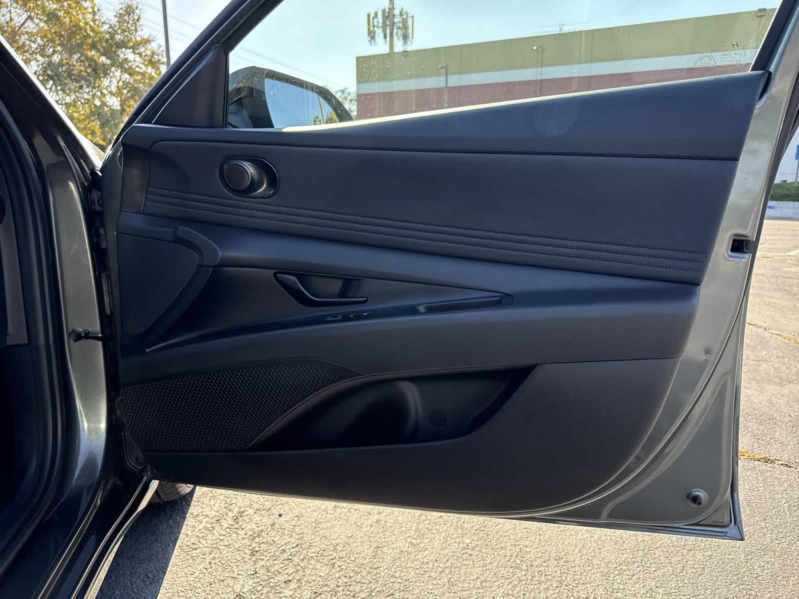 Thumbnail: 2025 Hyundai Elantra - 36