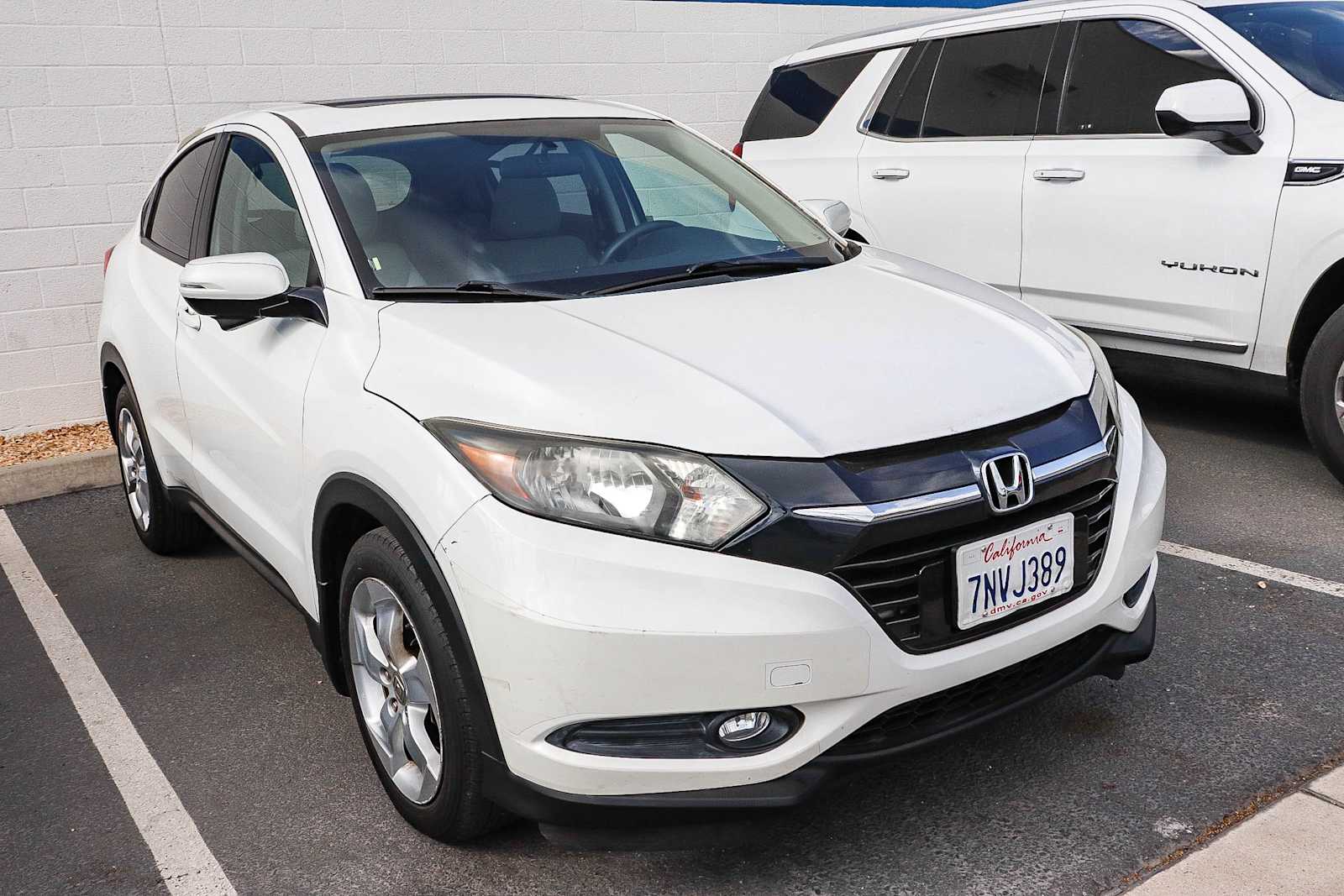 Thumbnail: 2016 Honda HR-V - 8