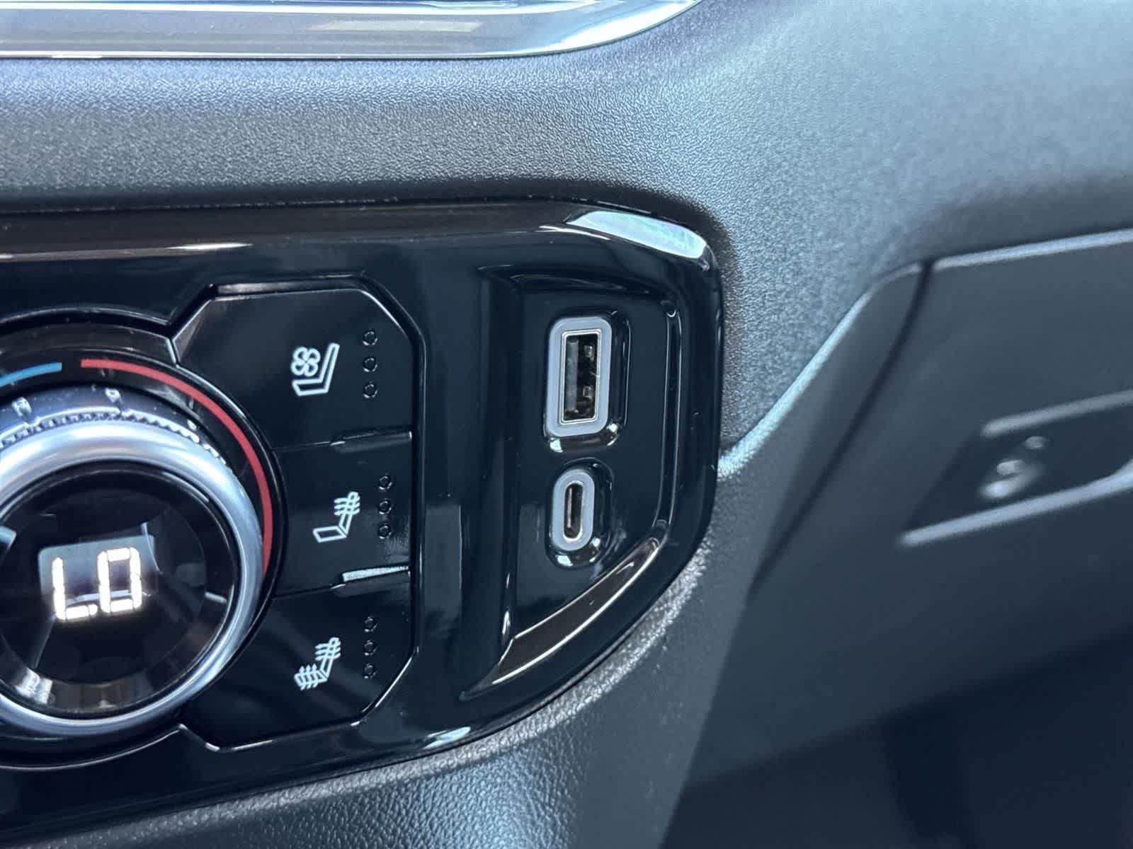 Thumbnail: 2023 GMC Sierra 1500 - 36