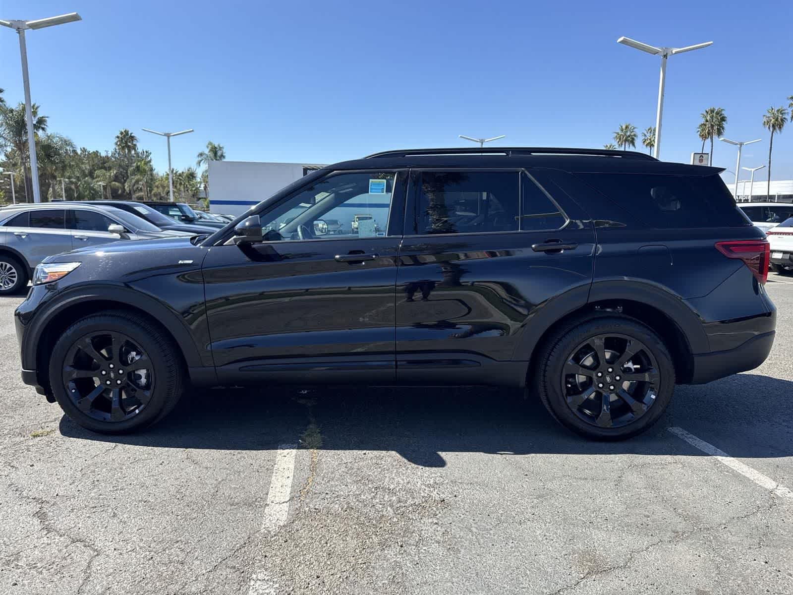 Thumbnail: 2024 Ford Explorer - 5