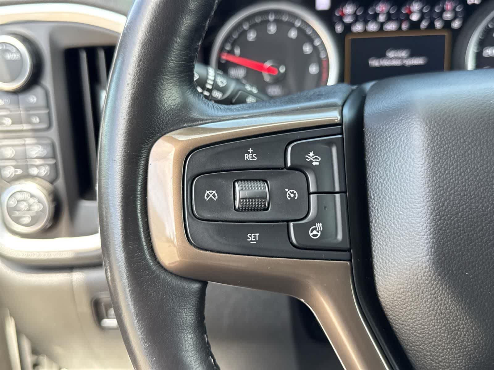 Thumbnail: 2021 Chevrolet Silverado 1500 - 11