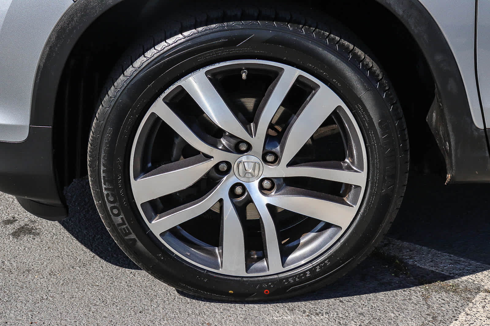 Thumbnail: 2017 Honda Pilot - 12