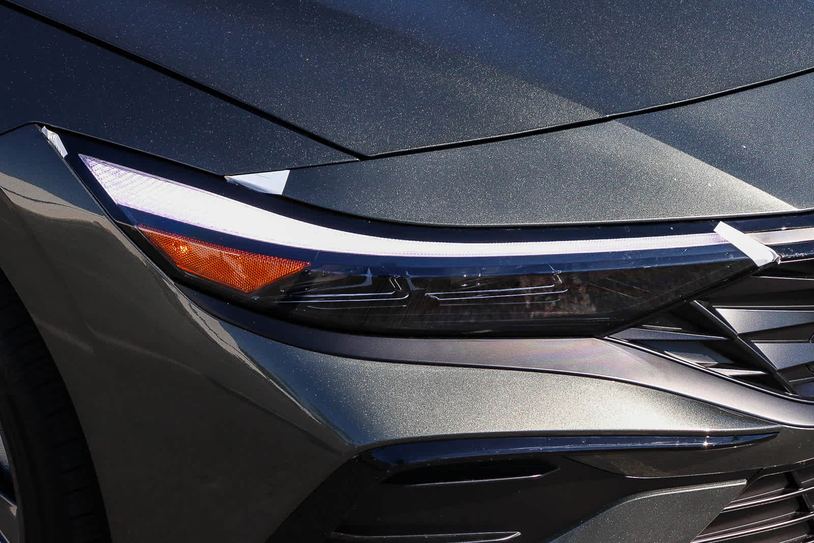 Thumbnail: 2026 Hyundai Elantra - 4