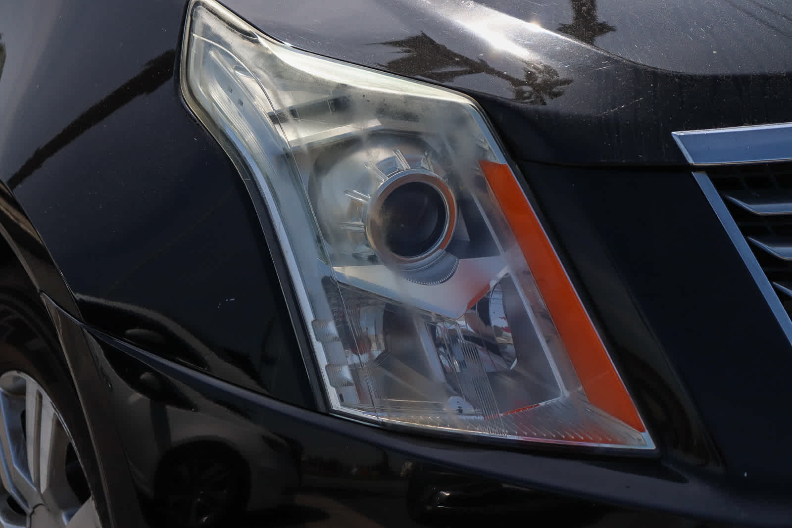 Thumbnail: 2014 Cadillac SRX - 3