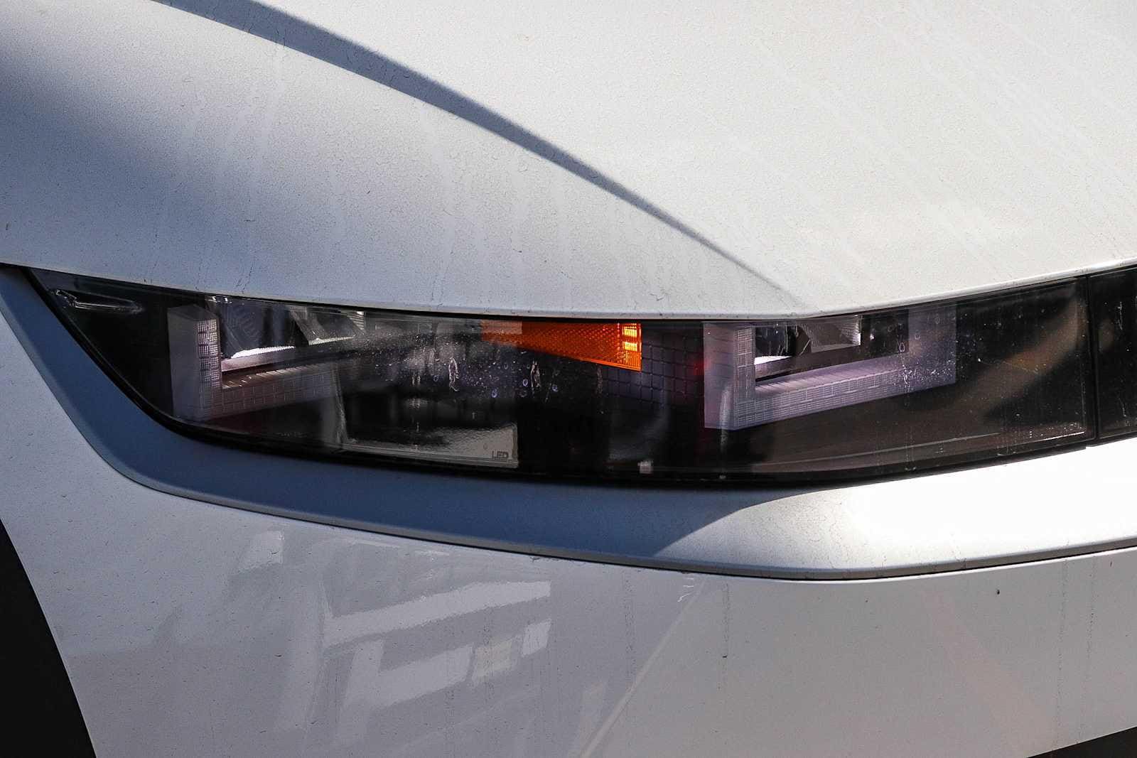 Thumbnail: 2026 Hyundai Ioniq 5 - 4