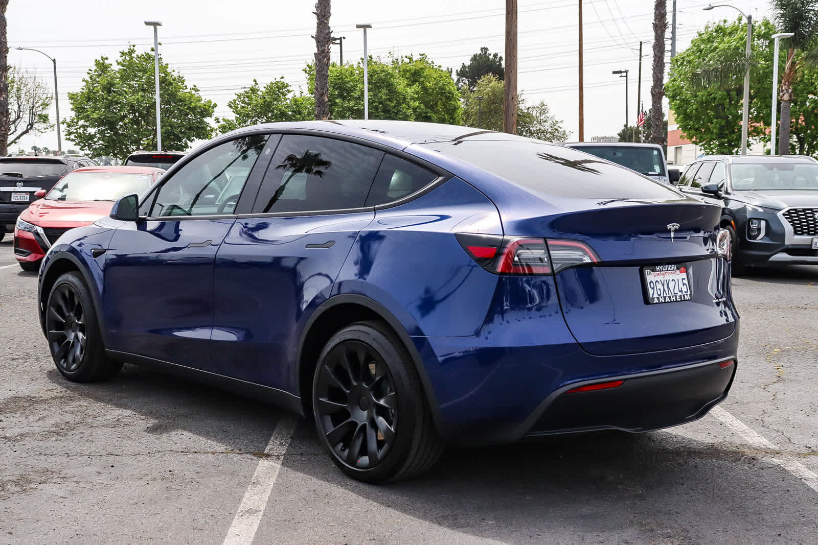 Thumbnail: 2023 Tesla Model Y - 8