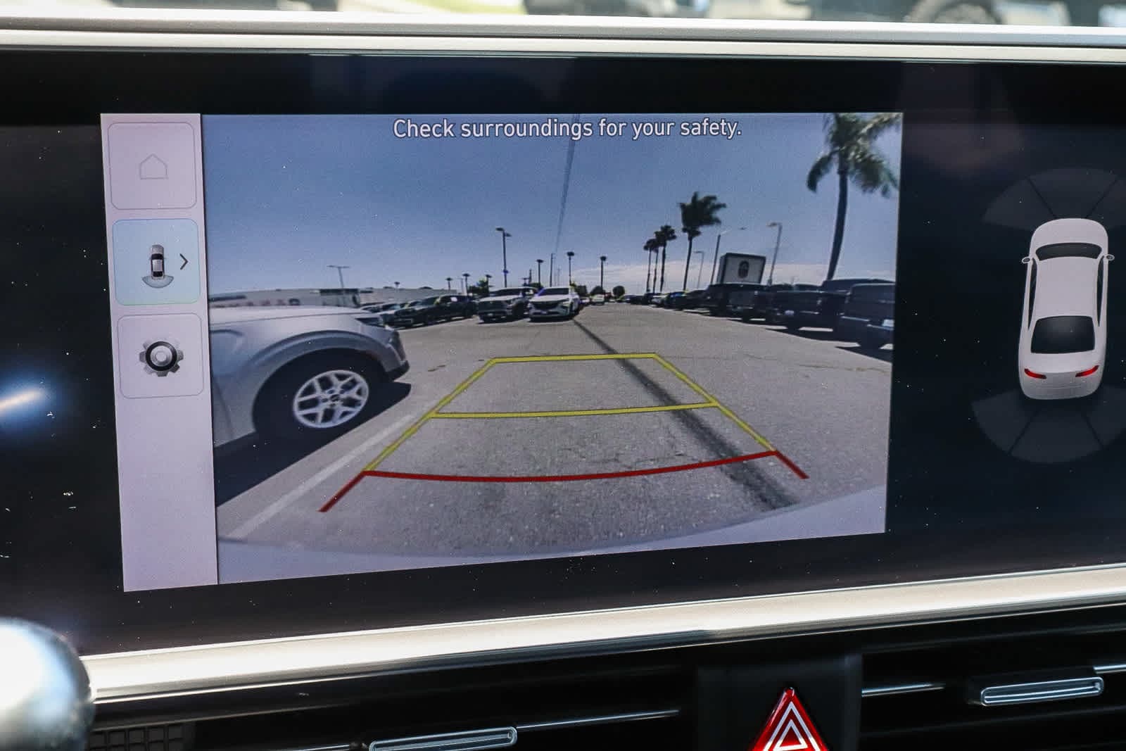 Thumbnail: 2023 Hyundai Ioniq 6 - 30