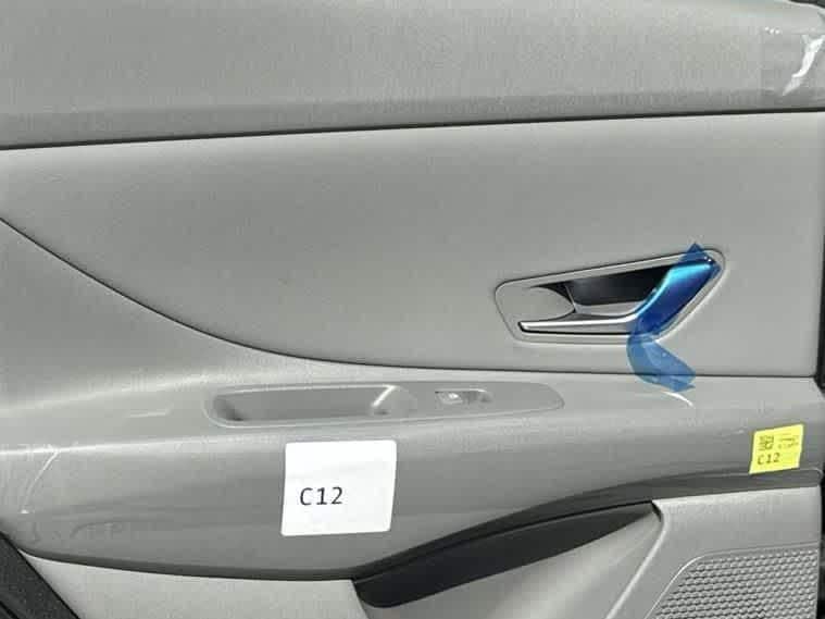 Thumbnail: 2025 Hyundai Elantra - 32