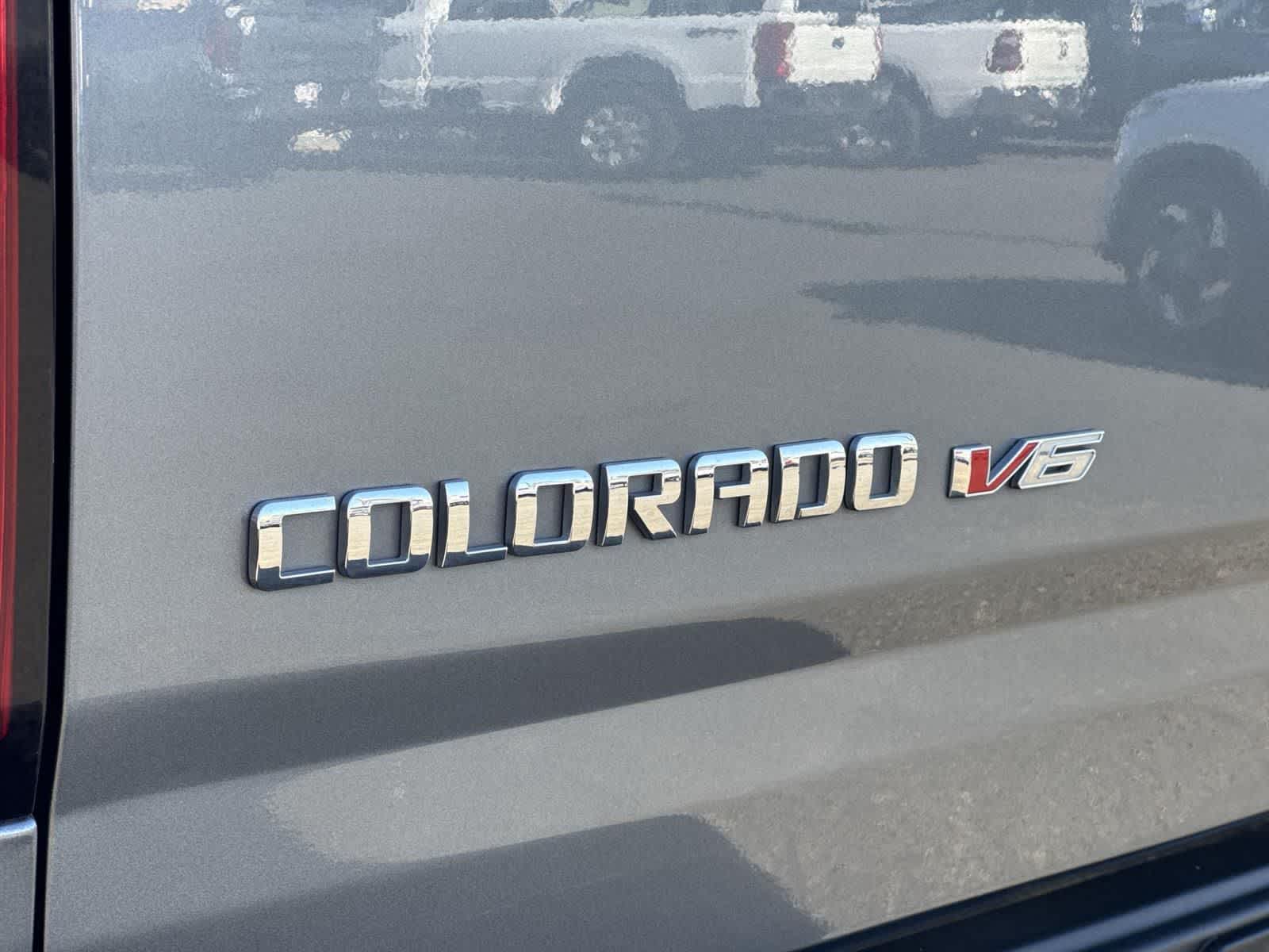 Thumbnail: 2018 Chevrolet Colorado - 11