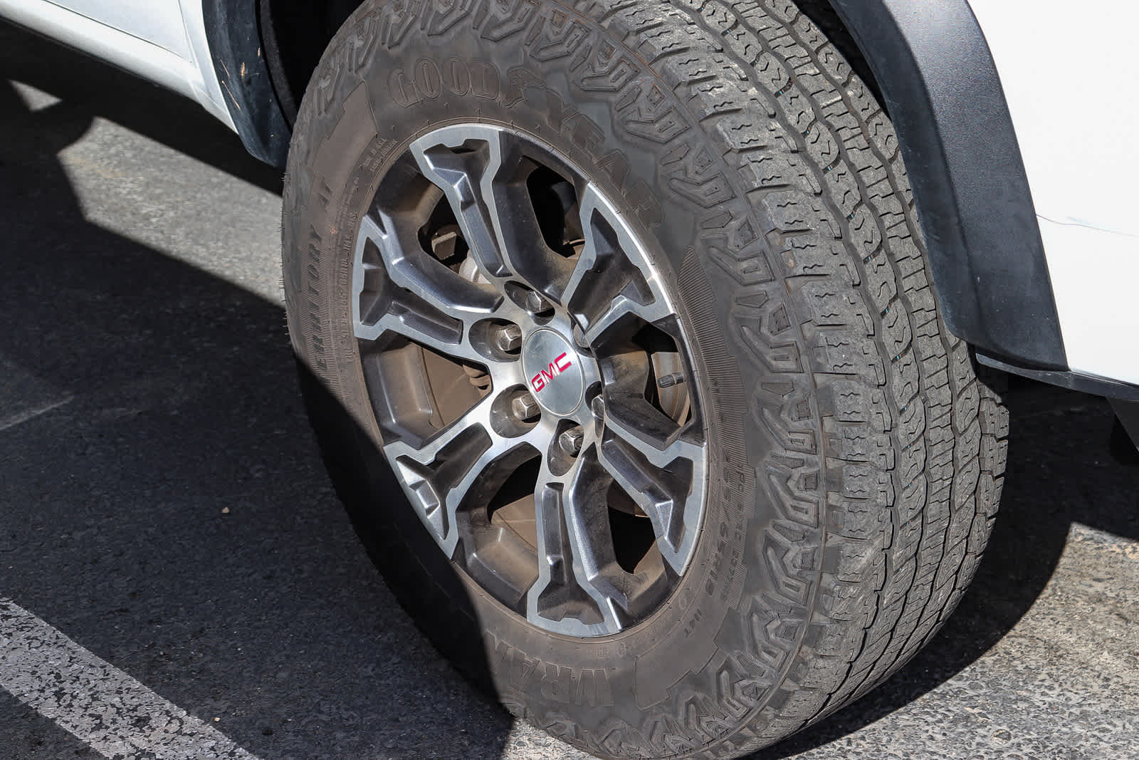 Thumbnail: 2023 GMC Canyon - 5