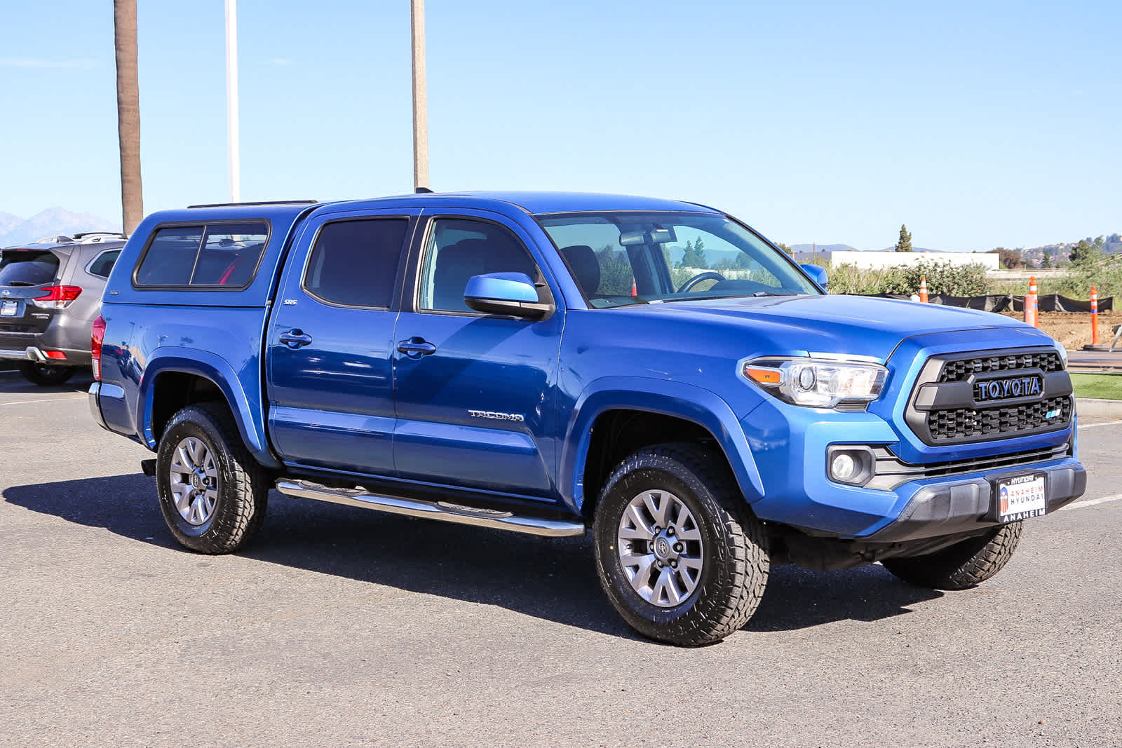 Thumbnail: 2016 Toyota Tacoma - 3