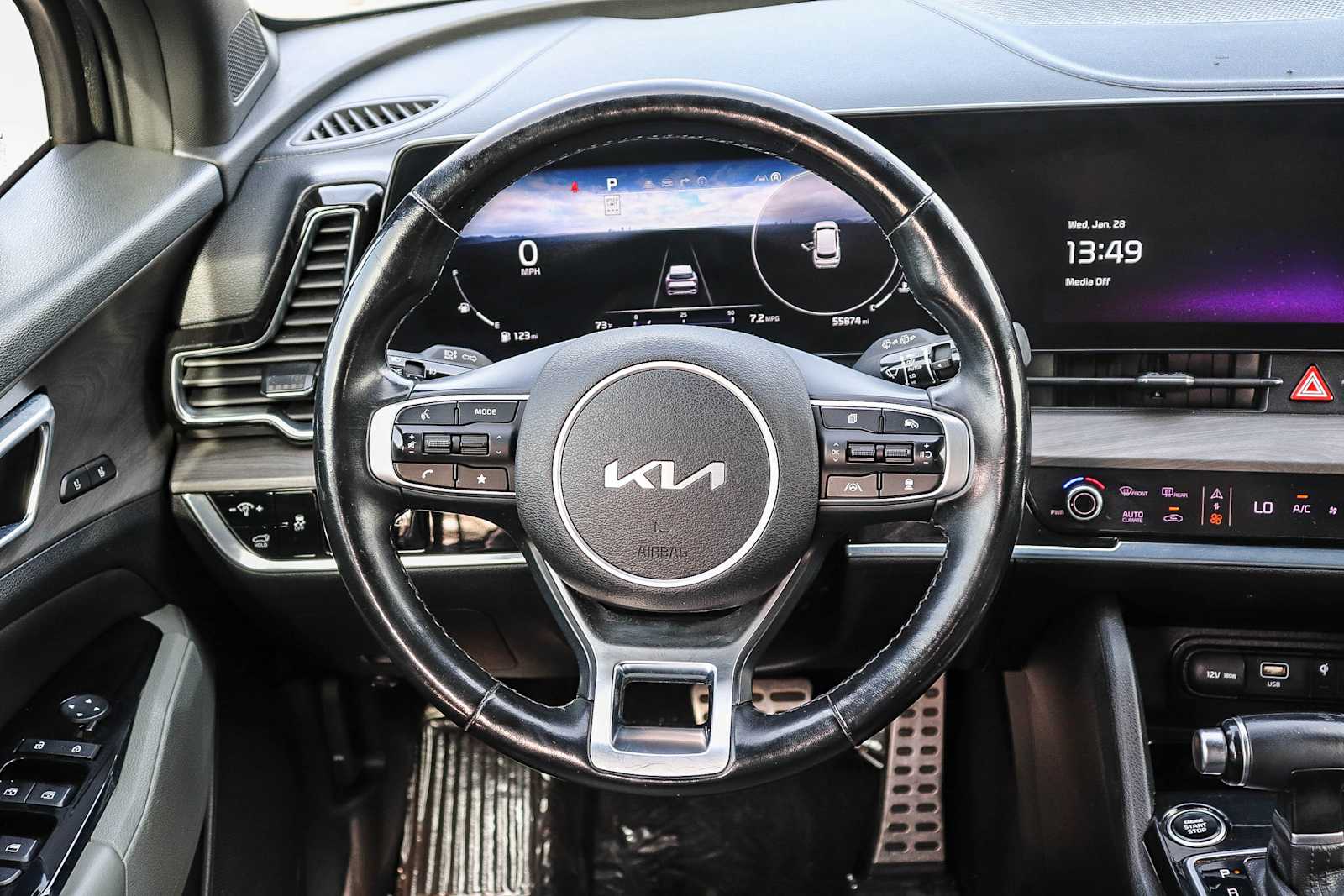 Thumbnail: 2023 Kia Sportage - 17