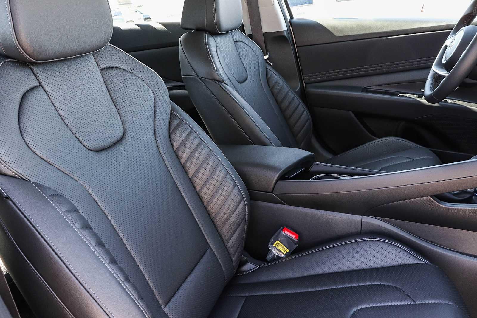 Thumbnail: 2026 Hyundai Elantra - 21