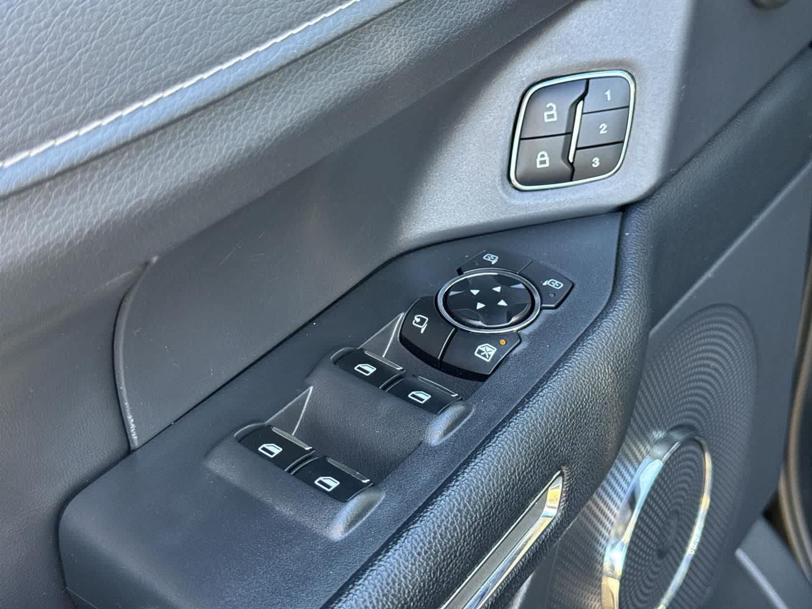 Thumbnail: 2024 Ford Expedition - 16