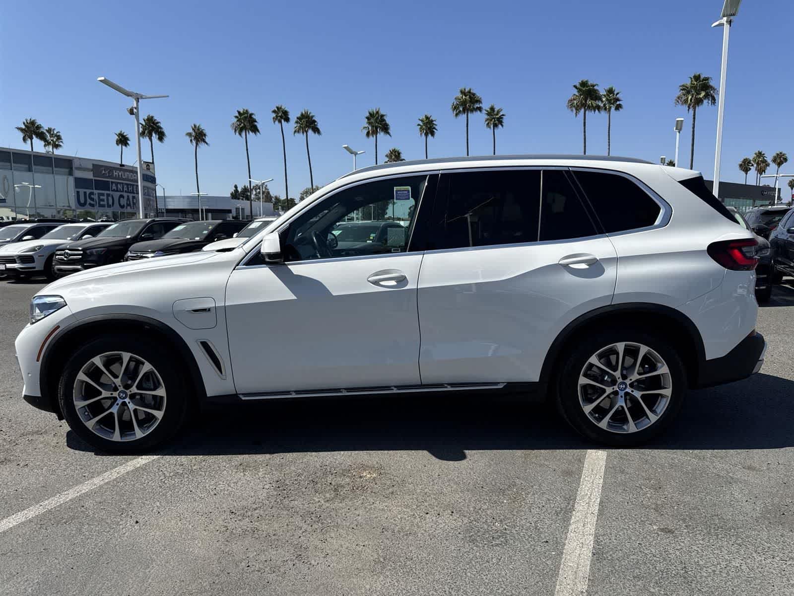 Thumbnail: 2023 BMW X5 - 5