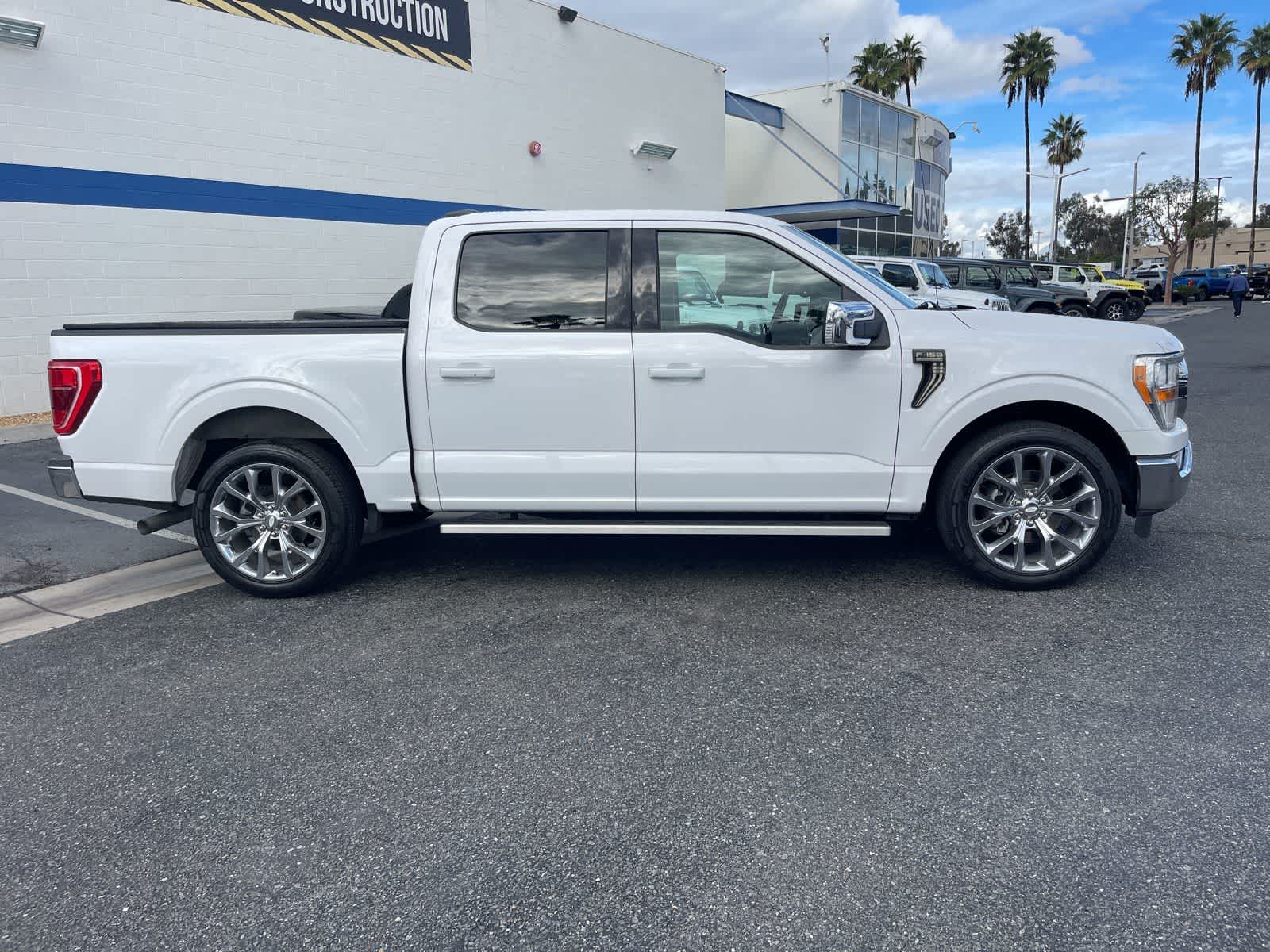 2021 Ford F-150 XLT photo 2