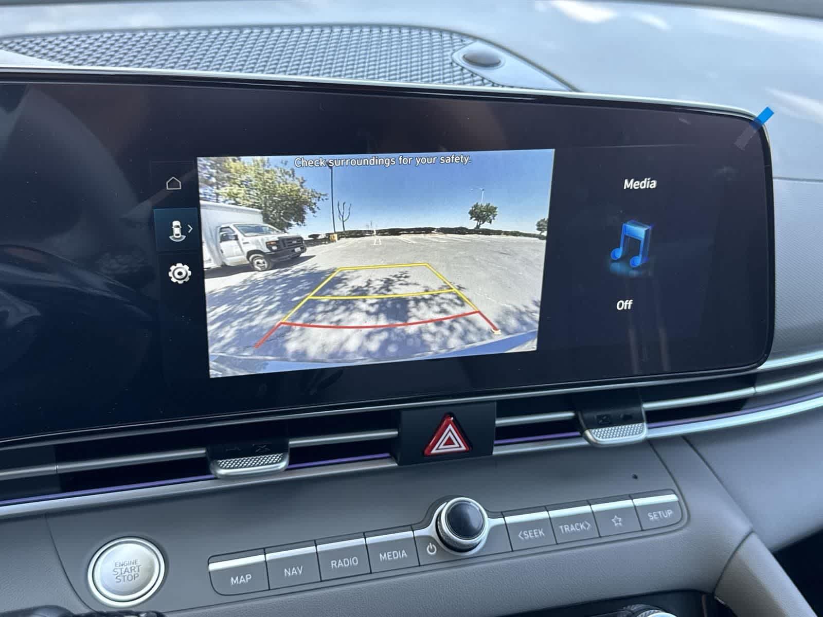 Thumbnail: 2025 Hyundai Elantra - 24