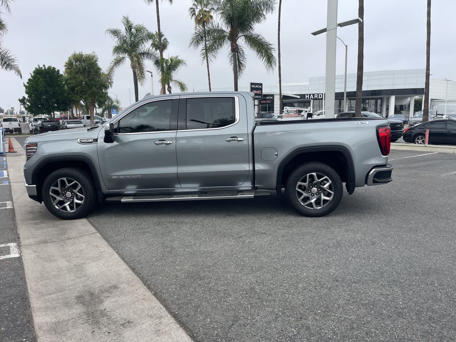 Thumbnail: 2023 GMC Sierra 1500 - 6