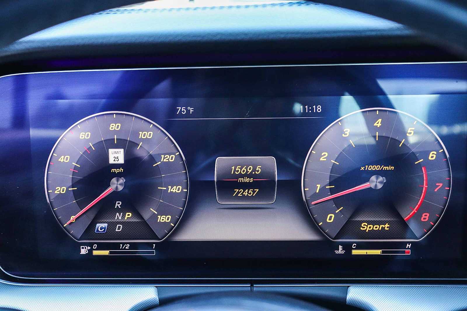 Thumbnail: 2019 Mercedes-Benz E-Class - 24