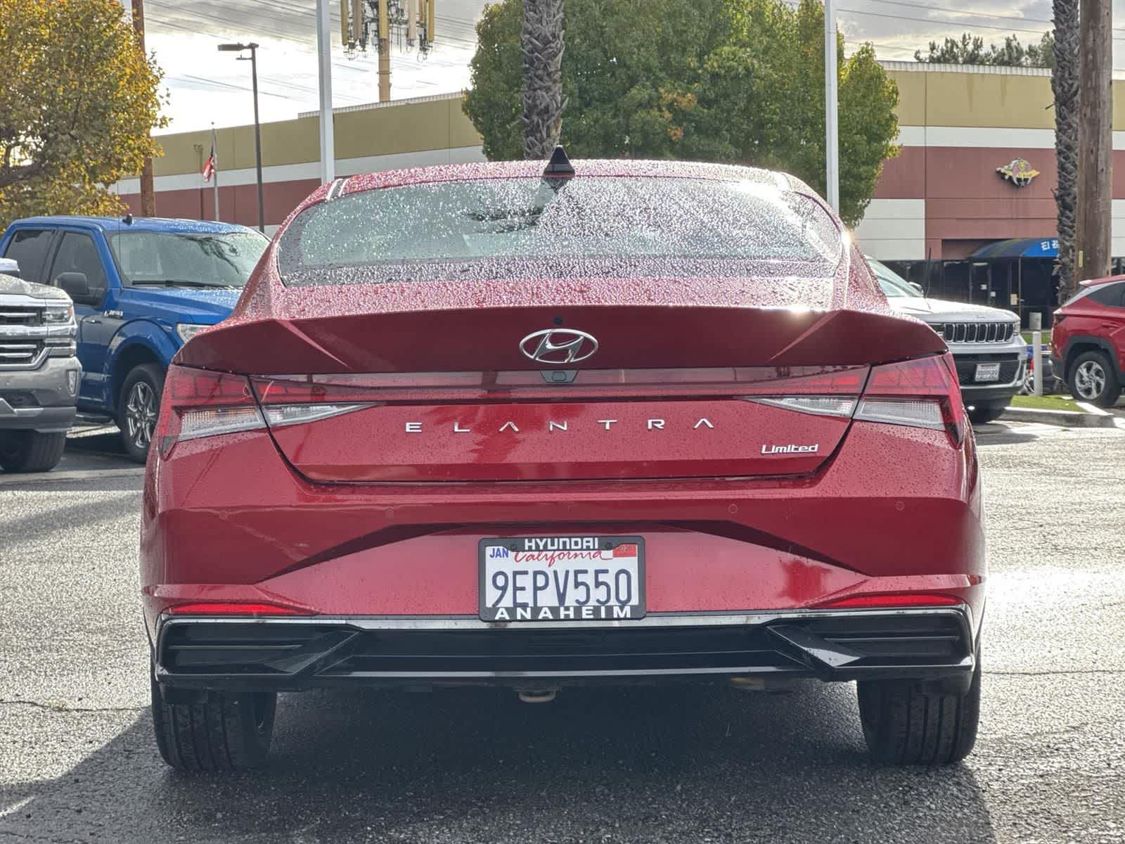 Thumbnail: 2023 Hyundai Elantra - 4