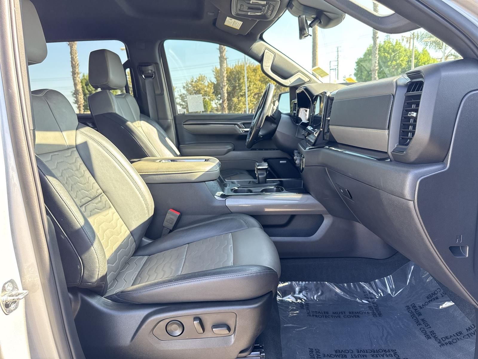 Thumbnail: 2022 Chevrolet Silverado 1500 - 38