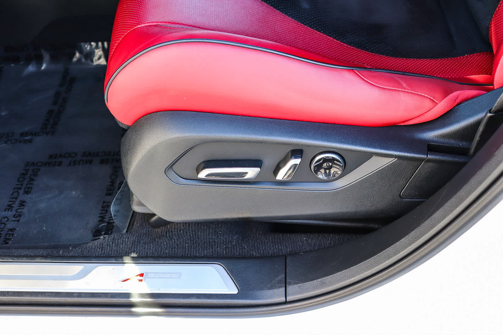 Thumbnail: 2022 Acura RDX - 23