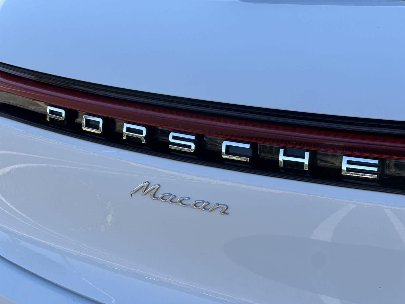 Thumbnail: 2024 Porsche Macan - 36