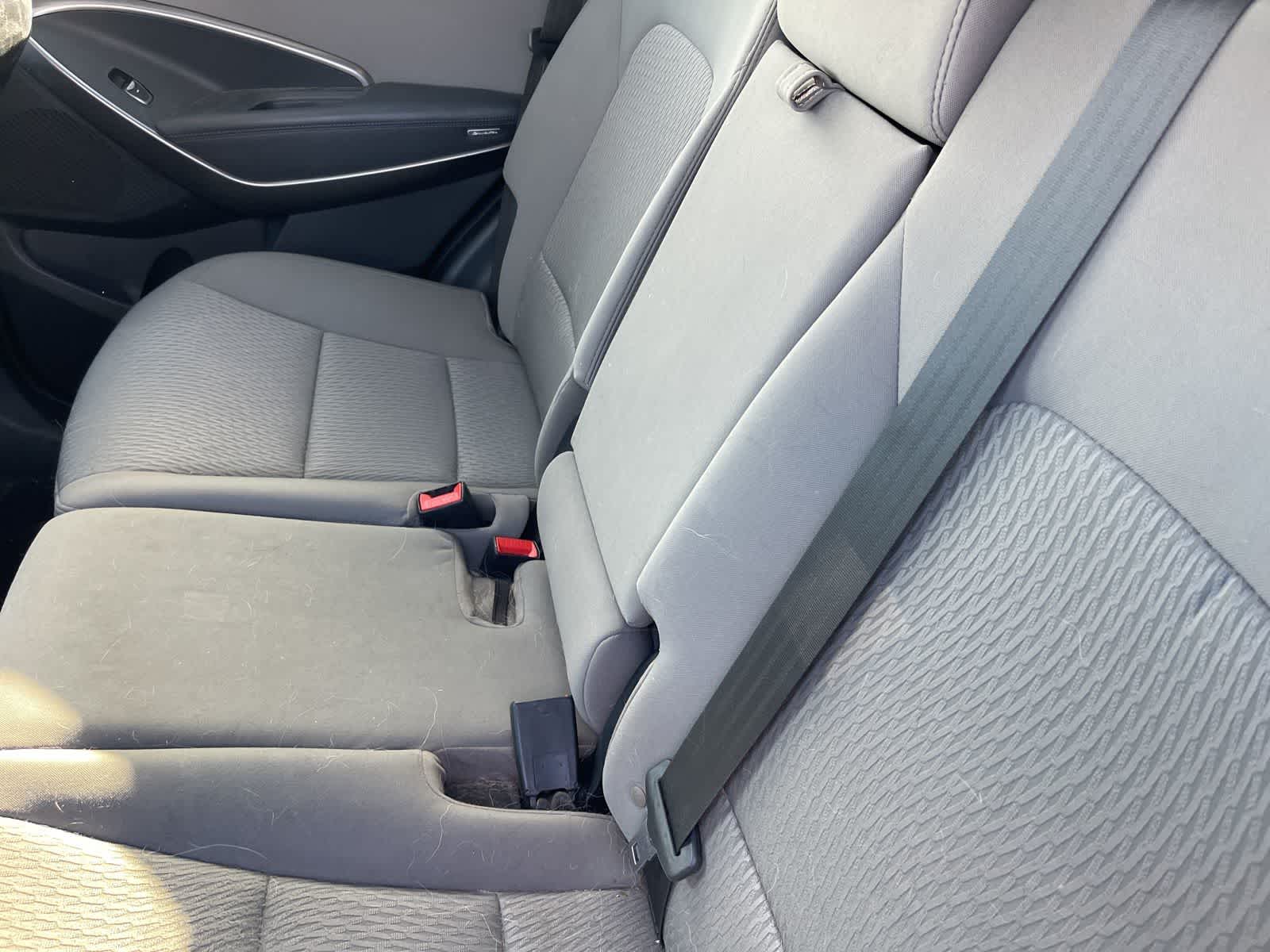 Thumbnail: 2018 Hyundai Santa Fe - 9