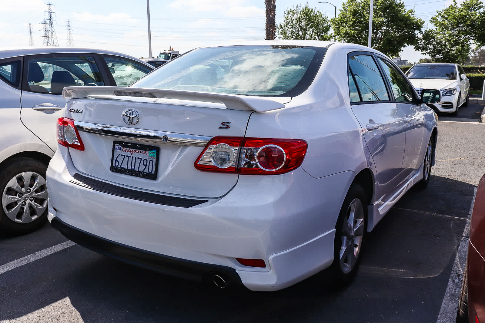 2013 Toyota Corolla S photo 6
