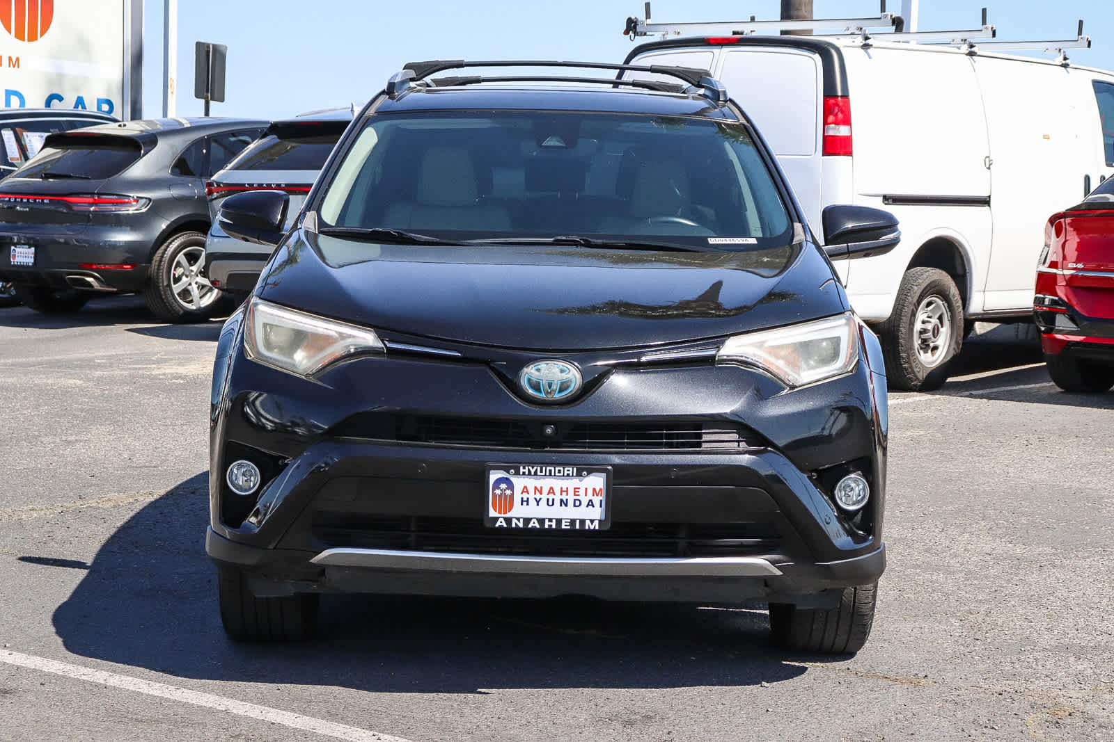2016 Toyota RAV4 Hybrid Limited photo 2