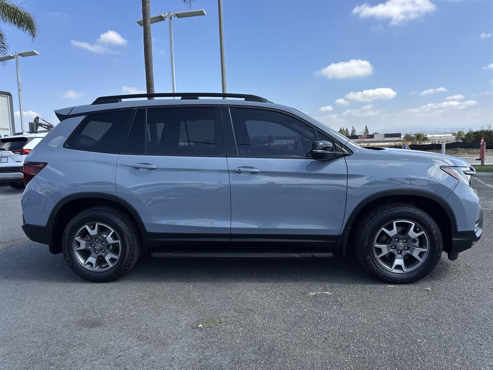 Thumbnail: 2022 Honda Passport - 3