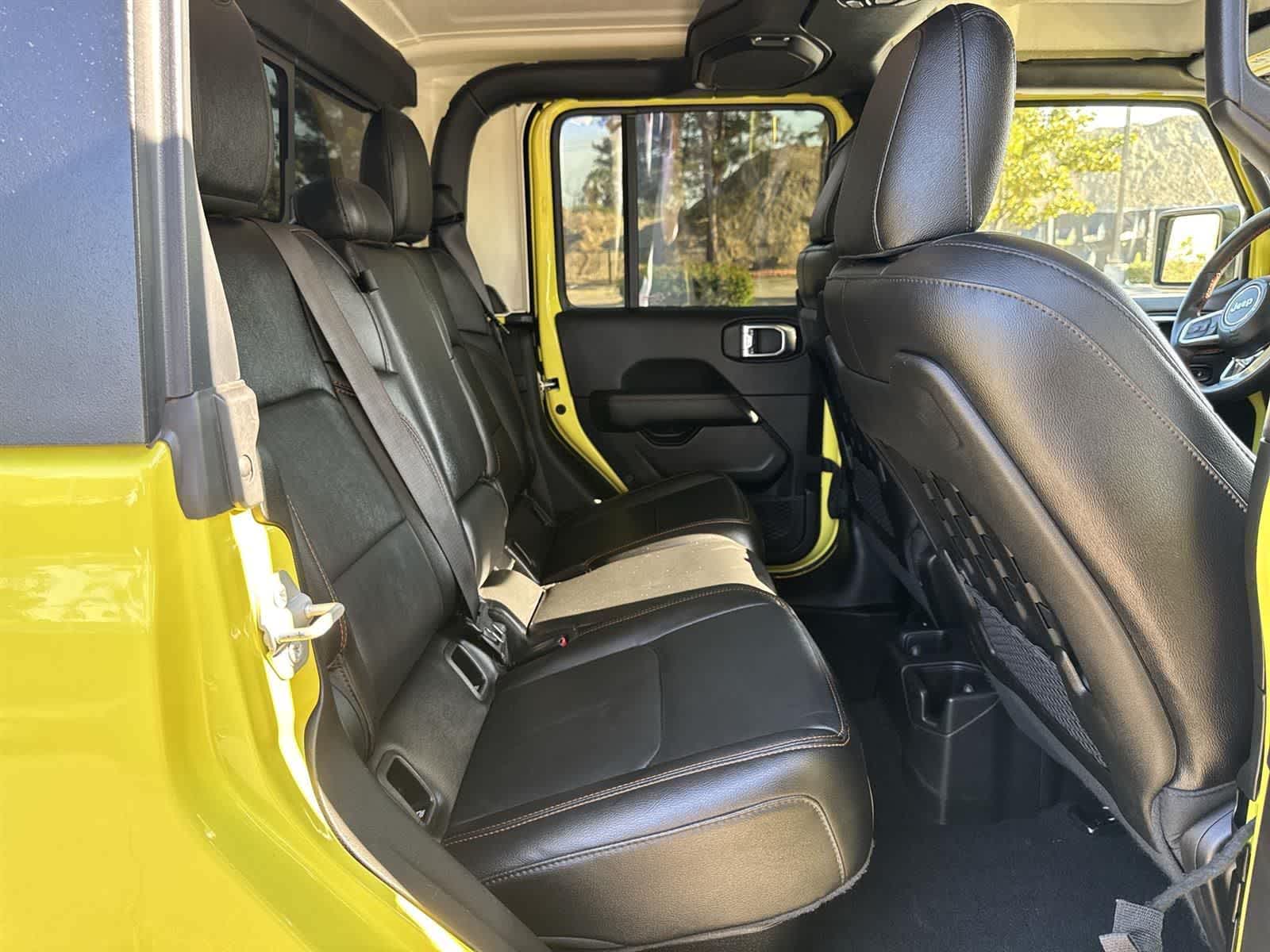 Thumbnail: 2023 Jeep Gladiator - 35